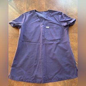 FIGS Technical Collection Scrubs “Catarina” One Pocket Short Sleeve Size XS EUC